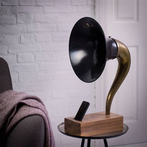 London Sterling Gramophone For Iphone Retro Living Rooms Iphone