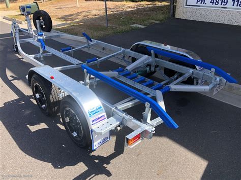 Redco Rs560tmo Braked Galvanised Tandem Boat Trailer To Suit Boats To 5