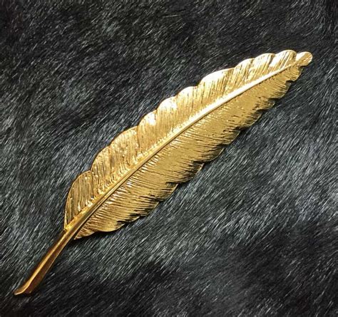 Shuangr 2016 Men Retro Golden Leaf Feather Brooch Pins Collar Suit