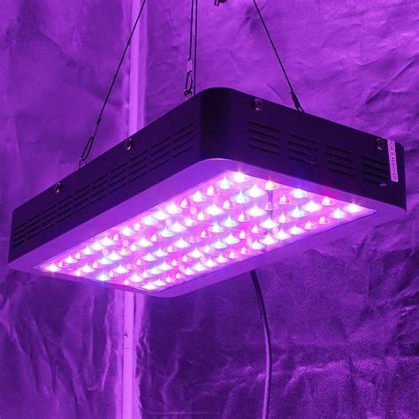 Compact fluorescent lighting is an easy way to provide grow light support to your indoor plants. ViparSpectra Reflector - Series 450W LED Grow Light - LED ...