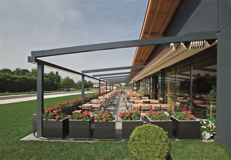 Particulièrement résistant à la torsion et à l'abrasion, ce qui en fait un cordage très fiable) dans la barre de charge, l'intégration de ce système aluminium est parfaite et durable. Bache pergola etanche - Mobilier de jardin sur ...