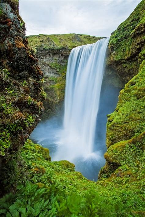 Skógafoss Iceland Scenic Waterfall Beautiful Places Nature