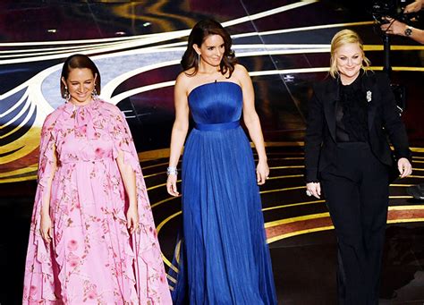 Host Schmost Amy Poehler Maya Rudolph And Tina Fey Kicked Off The