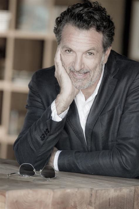 Adults with active cancer who are switching to rivaroxaban having received lmwh/vka for the treatment and secondary prevention of recurrent vte for at least the previous 4 weeks are eligible. Cosimo Fusco: "Quién sabe donde está el mal o el bien"