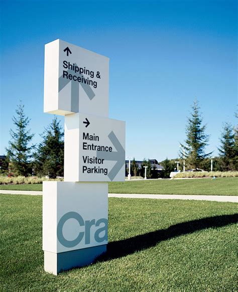 Crate And Barrel Entro Communications Exterior Signage Outdoor