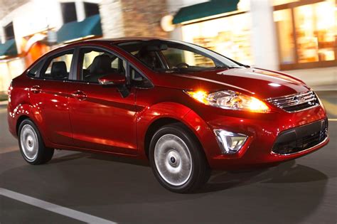 2013 Ford Fiesta Vins Configurations Msrp And Specs Autodetective