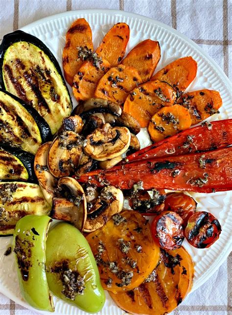 Grilled Vegetables With Aromatic Herb Sauce Delice Recipes