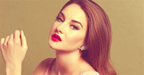The fault in our stars تدور قصة الفيلم الشهير الخلل في نجومنا في جو من الدراما والرومانسية حول للفنانة الجميلة شايلين وودلي حيث تدور الأحداث حول. اعتقال الممثلة شايلين وودلي بسبب "أعمال شغب" - Lebanese ...
