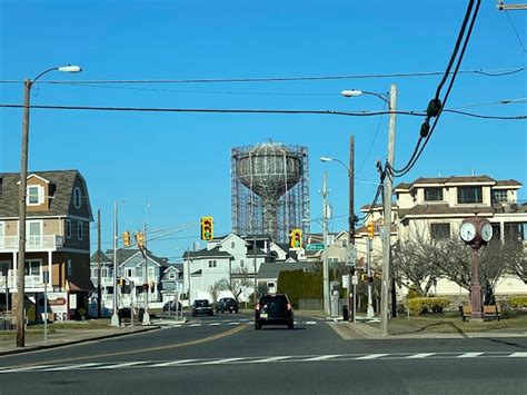 Wind Delays Work On Longport Smiley Faced Water Tower Downbeach