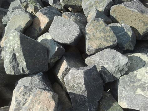 Tiny house design zierkies garten anlegen, 10 kg granit splitt zierkies grau zen garten 16 22 mm Zierkies Garten Schön Schroppen Basalt 60 X 120 Mm ...