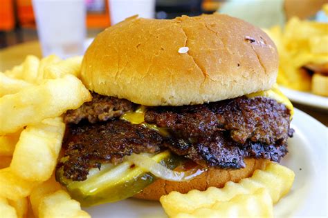 Please contact the restaurant directly. Horseshoes of Springfield, Illinois - Roadfood
