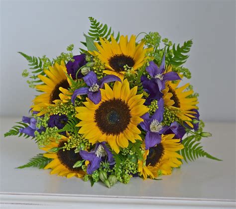 With its lovely lavender and purple palette, we can already picture this bouquet at romantic weddings throughout the season. What I'm doing now - Emma and 3 Saves