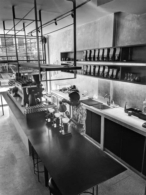 Expat Roasters In Ubud Coffee Bar Design Modern Loft Cafe Shop Expat