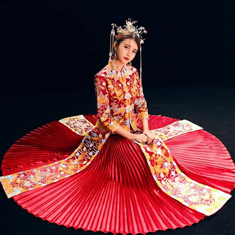High Quality Embroidery Qipao Traditional Chinese Women Marriage Suit Royal Bride Wedding Dress