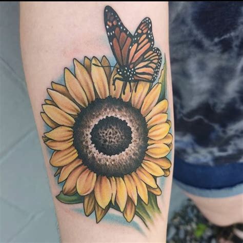 Sunflower And Monarch Butterfly By Elise At 7 Seas In Orchard Park Ny