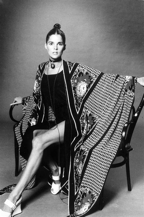 In Photos Ali Macgraw S All American Style Ali Macgraw Fashion Cowgirl Style Outfits