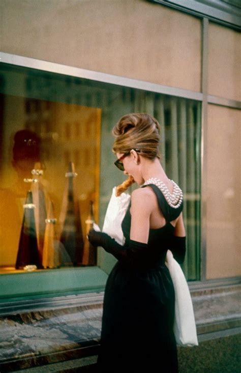 Fashion Breakfast At Tiffany S Dress Hollywood Glamour Audrey Hepburn Style