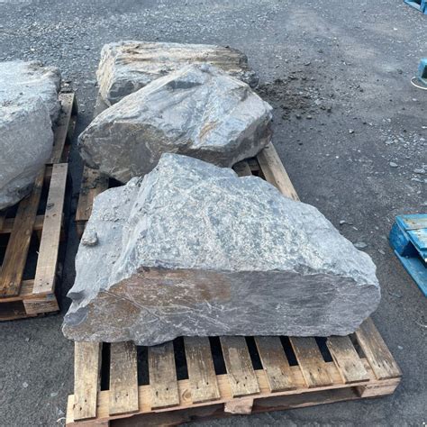 Large South Lakeland Blue Slate Boulders Buy Now Stone And Surfaces
