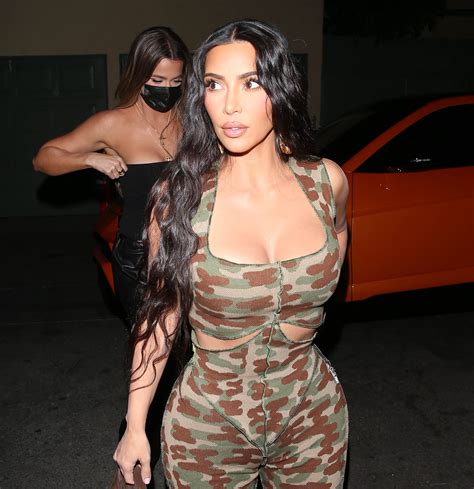 Kim Kardashians New Messy Layers Haircut Is Giving Us Jared Leto Vibes