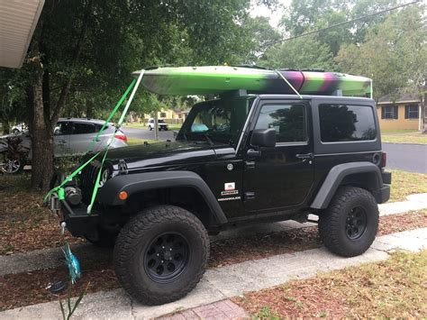 Hauling A Kayak With A 2 Door Jeep Wrangler Forums Jl Jlu