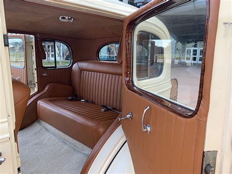 Classic car Rental Dallas | Vintage Car Rental Dallas | Getaway Car Rental