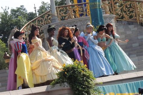 The Impact Of Disney Princesses On Young Girls The Holly Spirit