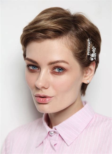 12 Most Playful Pixie Cuts For Teenage Girls Hairstylecamp