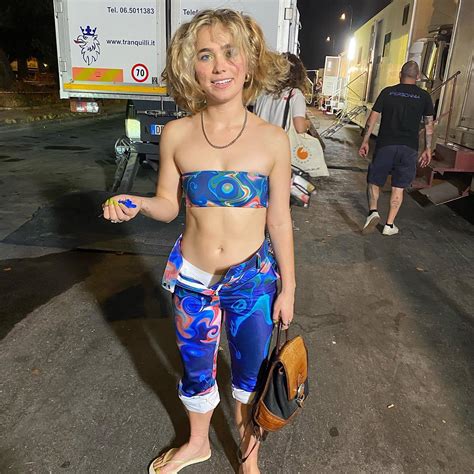 vzácny portál chodník haley lu richardson bikini pôda prívesok komplikovaná