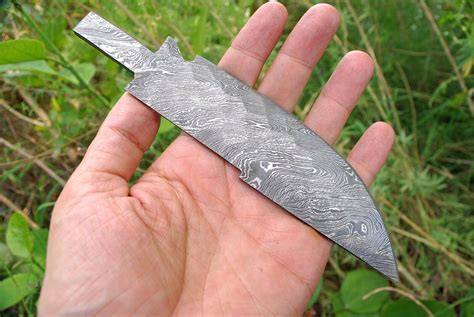 Hand Forged Damascus Steel Hunting Blank Blade Knife Full Tang Bb 202