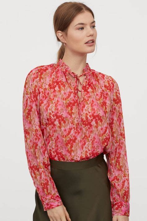 38 Best Over 50 Fashion Blouses And Tops Spring Images In 2020 50