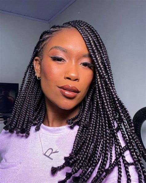 Top 11 Medium Box Braids Hairstyle To Try In 2022 Box Braids Medium Length Box Braids Bob