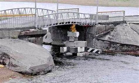 18 Funny Civil Engineering Mistakes That Make You Wonder Who Gave Them