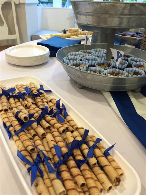 Graduation party planning season is here! BYU Graduation Party Ideas in Blue and White BYU ...