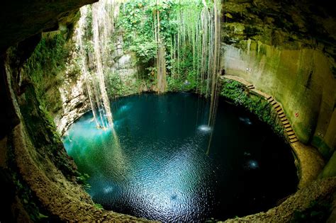 Sacred Cenote In Chichén Itzá Places To See In Your Lifetime