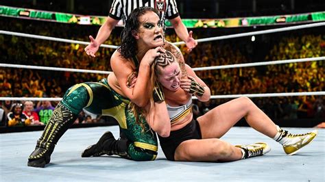 Shayna Baszler S Warhammer K Gear Foreshadowed Her Betrayal Of Ronda