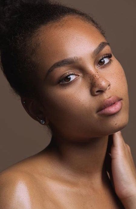 7 Easy Natural Makeup Looks For 2023 The Trend Spotter