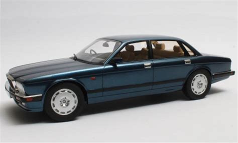Diecast Model Cars Jaguar Xj 118 Cult Scale Models R 40 Metallic