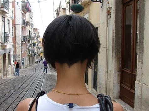 Short bob haircuts look superb whether parted in the middle or on the side. Hair Obsessed: Bob Haircut shaved nape of neck (back view ...