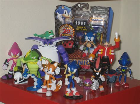 Sega Memories Sonic 20th Anniversary Figures Are Here