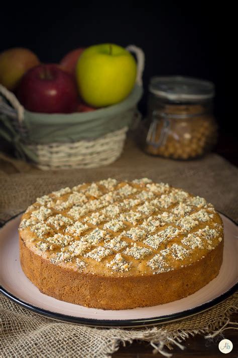 Ingredienti per la torta di mele (per 6 persone): Torta di mele vegan con aquafaba e senza zucchero ...