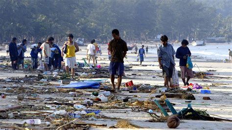 The tsunami in thailand has become one of the largest natural disasters in modern history, which claimed the lives of more than 200 thousand people. The Indian Ocean tsunami remembered by those who survived ...