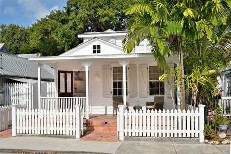 One of our dreams is to own a small beach cottage at the coast.a getaway where we can add our own touches to make it feel like a home away from home, casual enough to be relaxed. For Sale: Sunny Cottage in Key West, Florida | Key west ...