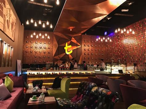 Pictures New Luxury Tea Lounge Opens In Dubai