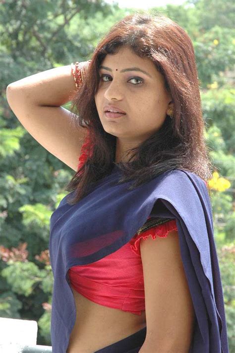 Miguel Acompanhante Hot Actress Narmada In Half Saree Photos