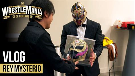 Rey Mysterio Receives Custom Hall Of Fame Mask WrestleMania 39 Vlog