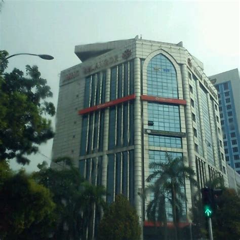 Umno bahagian shah alam aras 10 pusat dagangan umno shah alam persiaran damai seksyen 11 40100 shah alam selangor darul ehsan. Bangunan UMNO Selangor - Government Building in Shah Alam