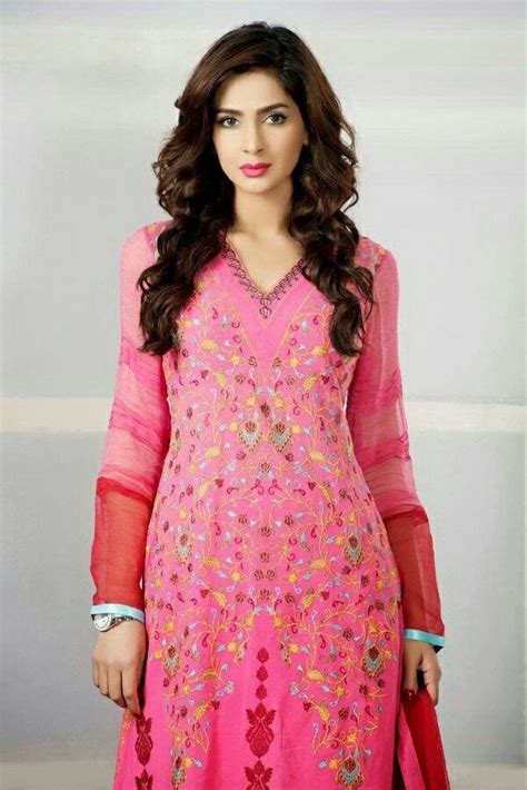 saba qamar hd pic fashion pakistani fashion indian latest fashion