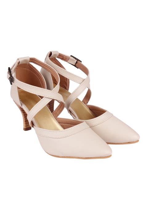 Shoetopia Women Cream Coloured Solid Pumps