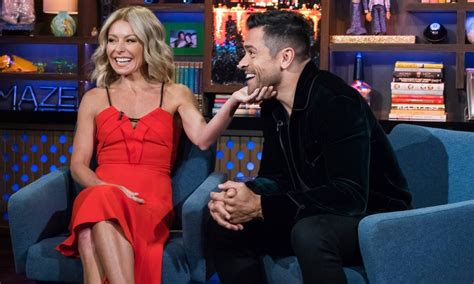Kelly Ripa Makes Surprising Bedroom Confession About Husband Mark