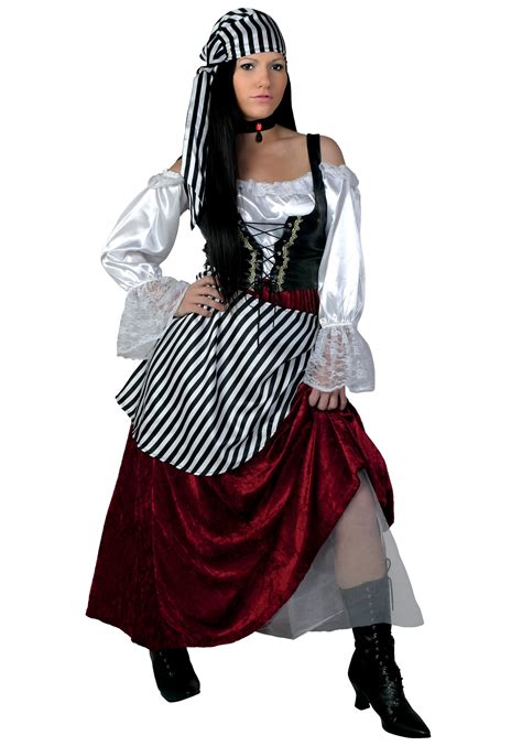 Woman Pirate Outfit